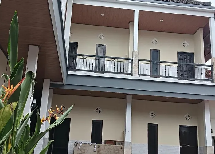 Arka Pesagi Karangasem